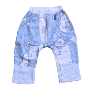 Spodnie 3/4 Lilleba 98-104 cm niebieska mapa