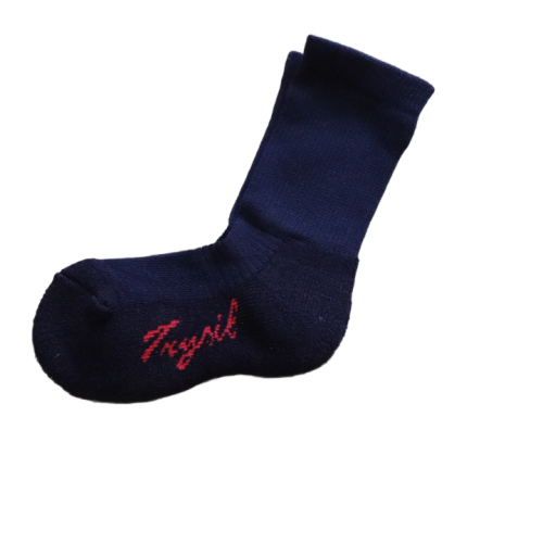 Skarpetki Trysil dł. 15 cm granatowe z czerwonym napisem.png