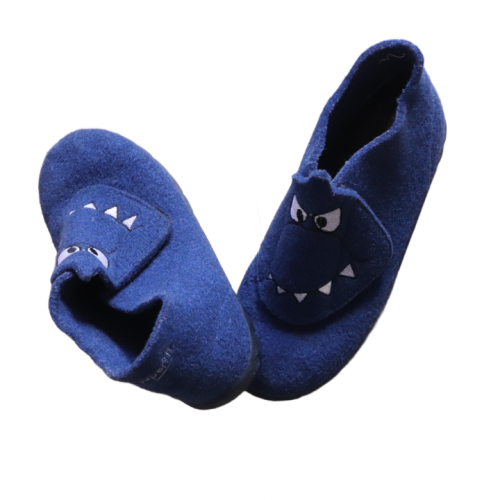 Kapcie Superfit roz. 30 niebieski smok.png