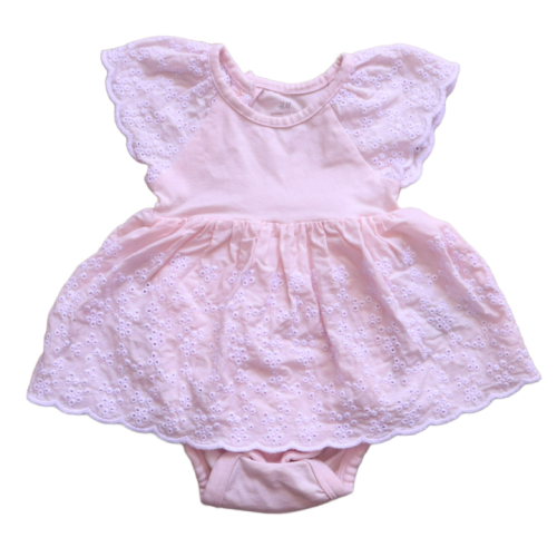 Body z sukienką H&M 56 cm blady róż.png